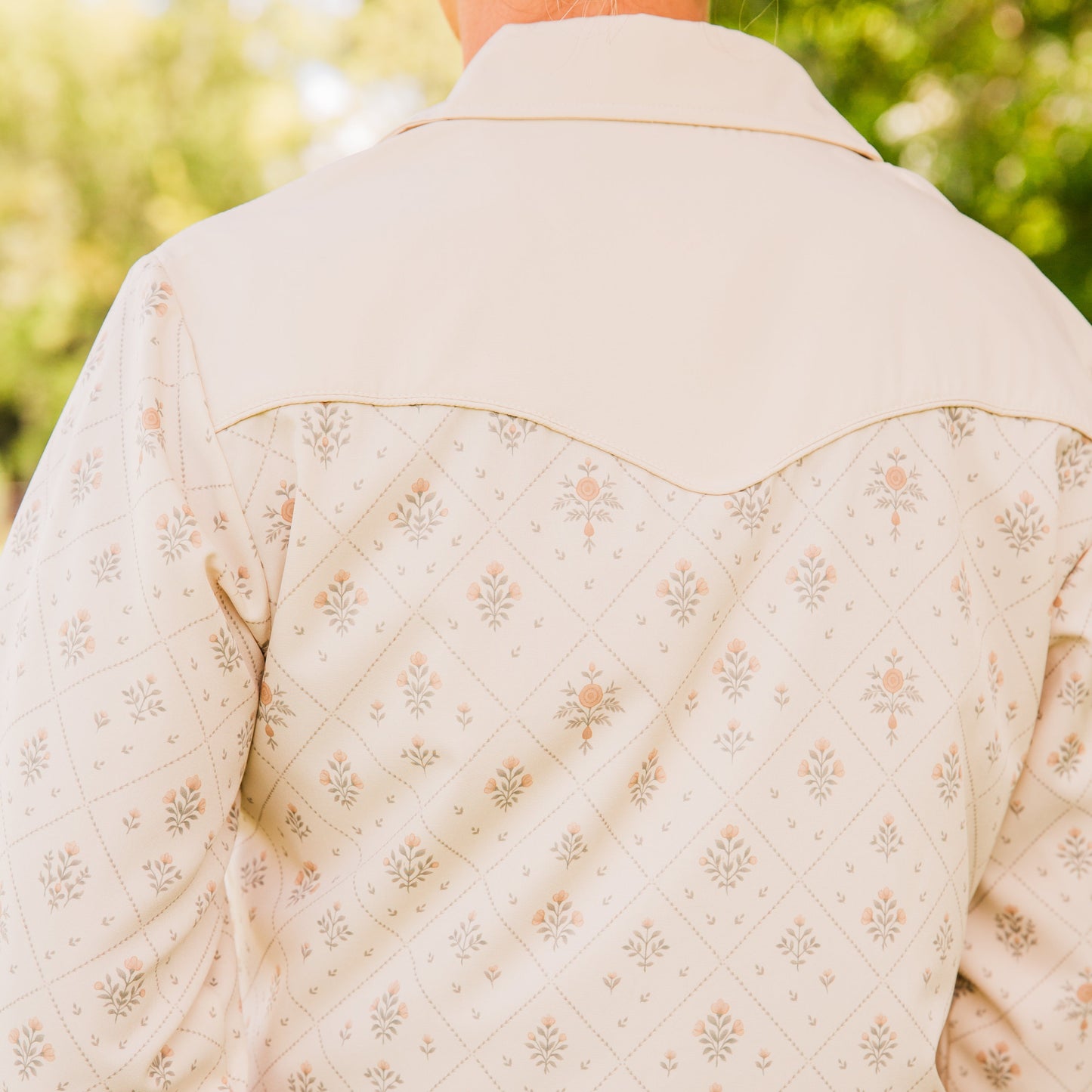 The Wyatt | Embroidered Pearl Snap Long Sleeve Top