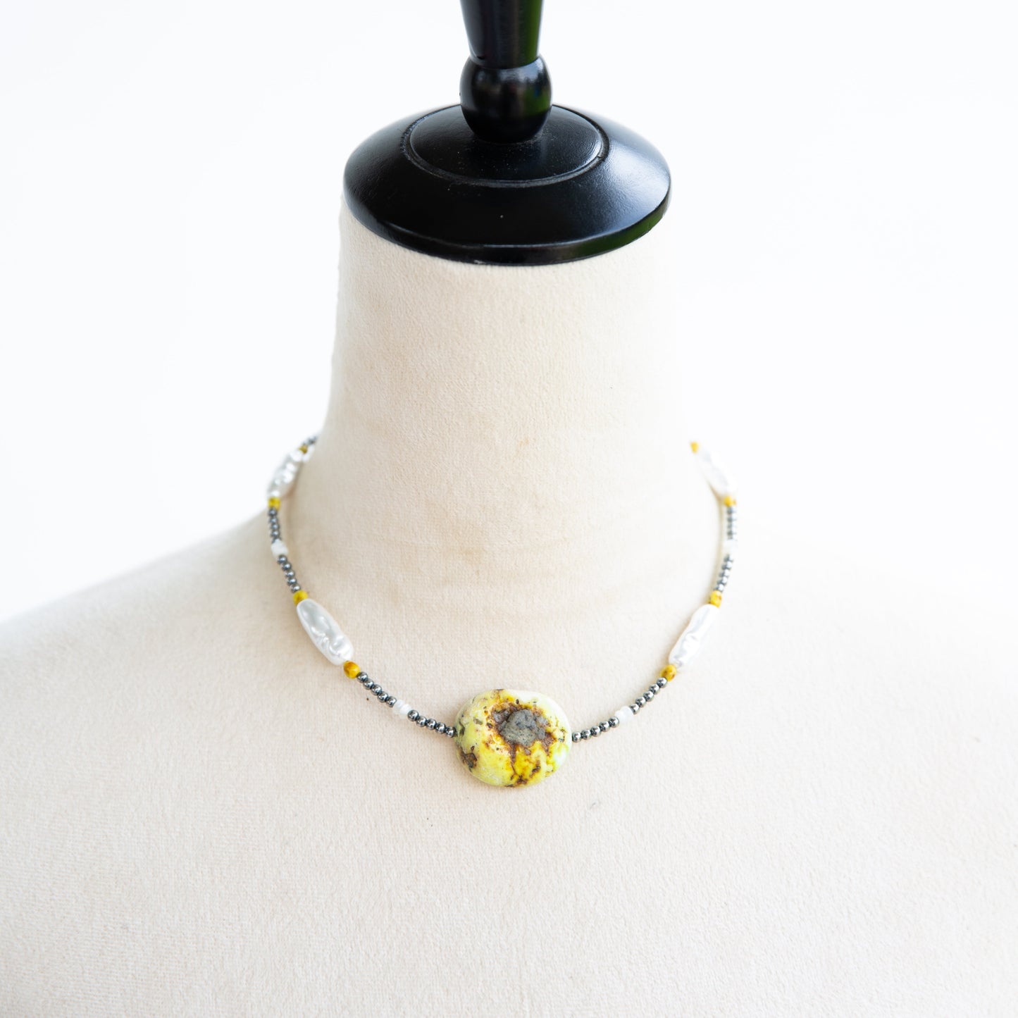 The Delain | Palomino & Freshwater Pearl Necklace