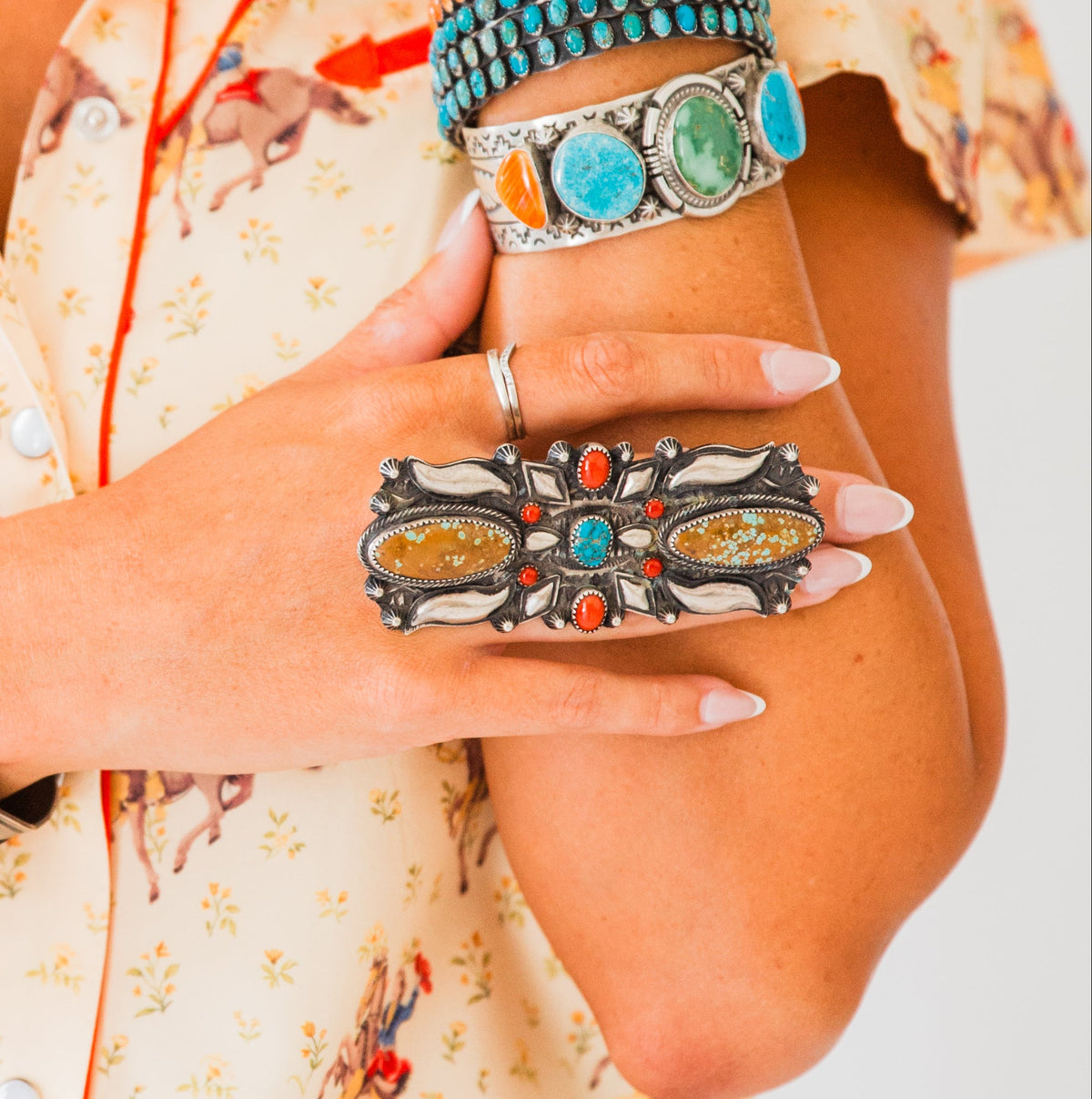 The Kleine | Adjustable Multi Stone Ring by Leander Tahe