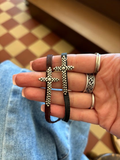 The Bandara | Native Cross Leather Bracelet