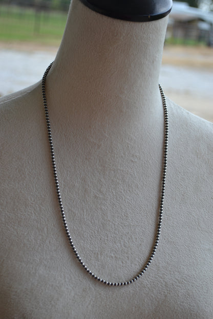 The Clover 24" 3mm Pearls