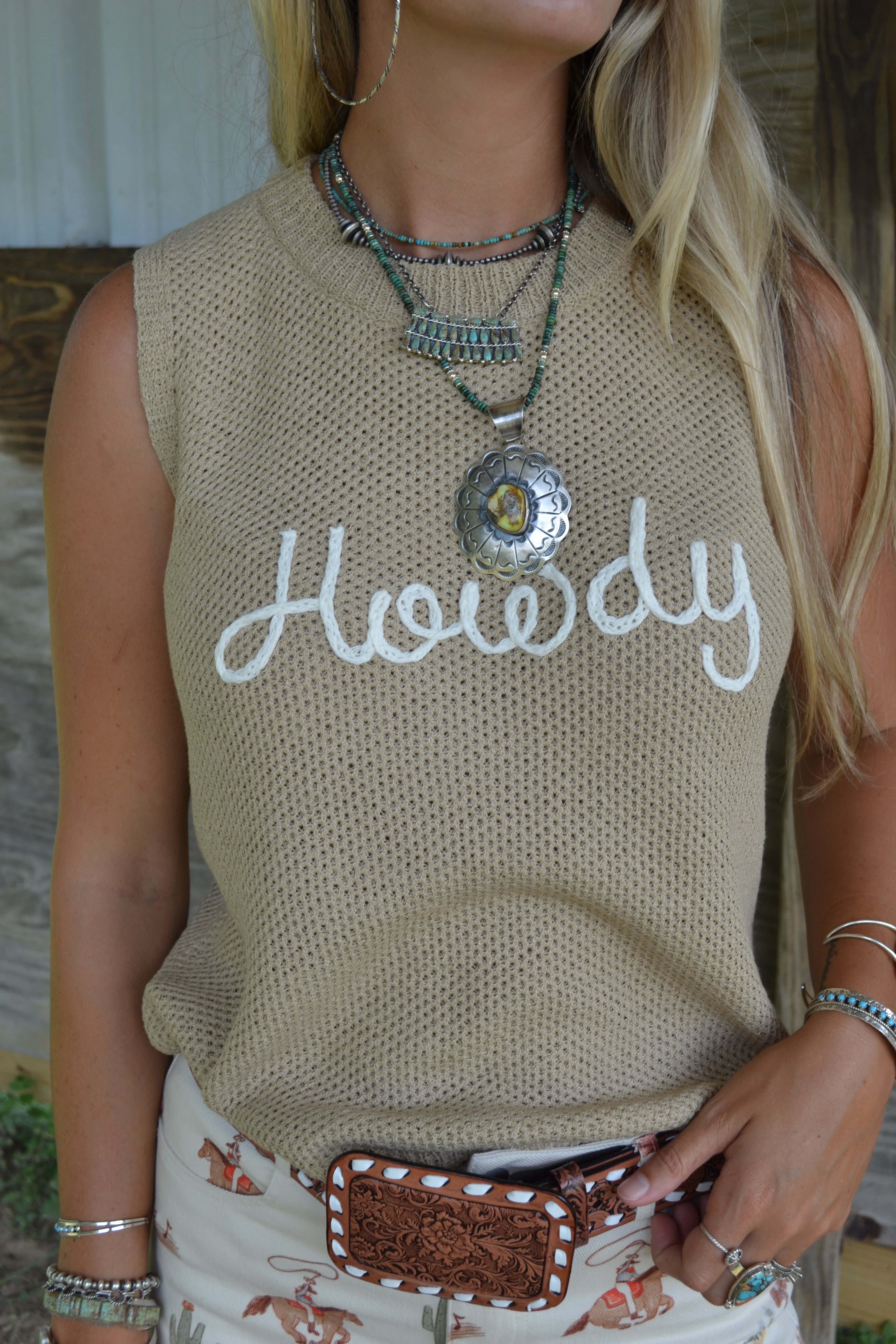 The Howdy Sweater Tank in Tan LARGE – Lost Vaquera Trading Co