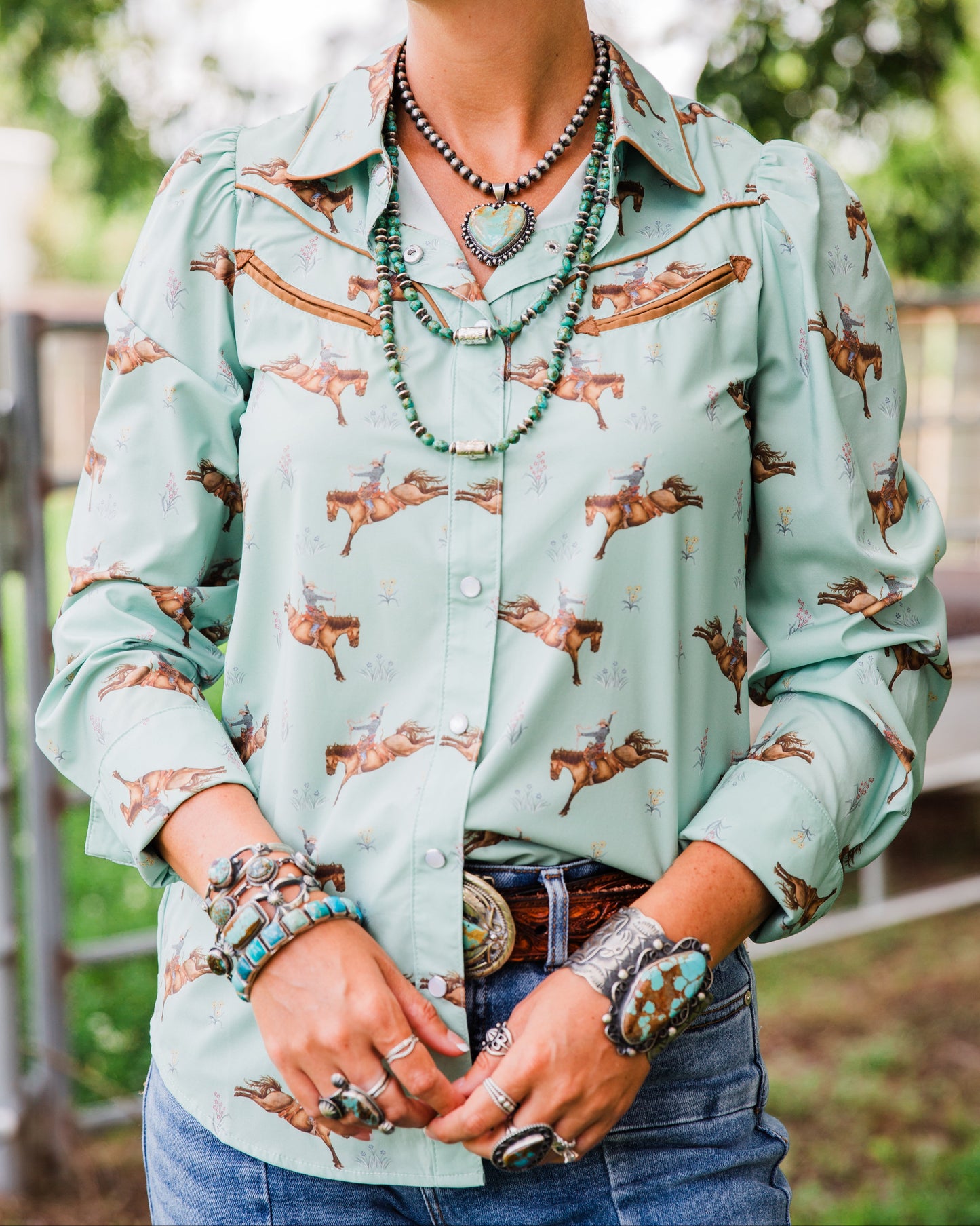 The Danica | Pearl Snap Long Sleeve Top