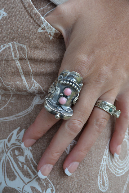 Tim Yazzie pink conch saddle ring