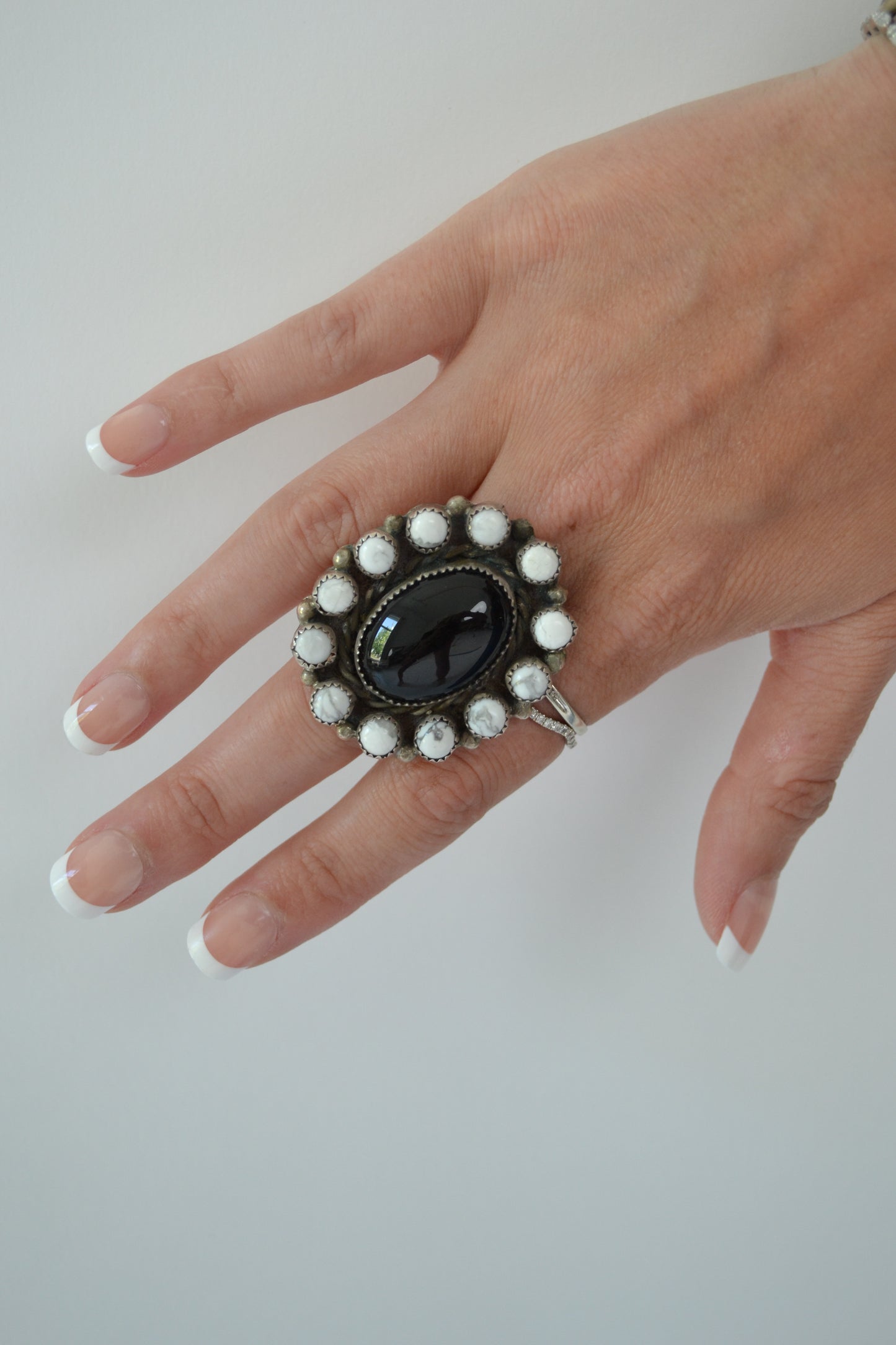 The Merritt Ring Size 8