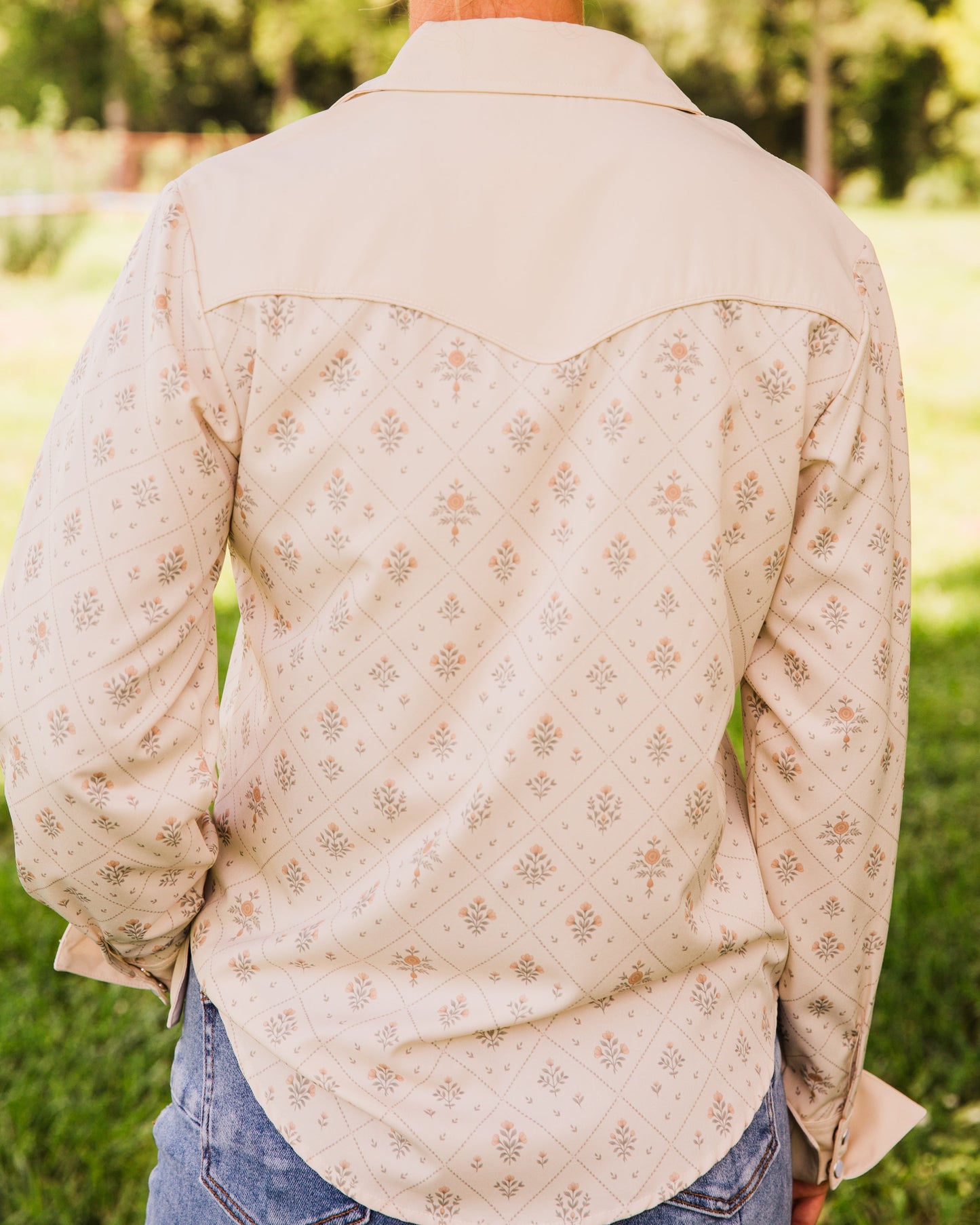 The Wyatt | Embroidered Pearl Snap Long Sleeve Top