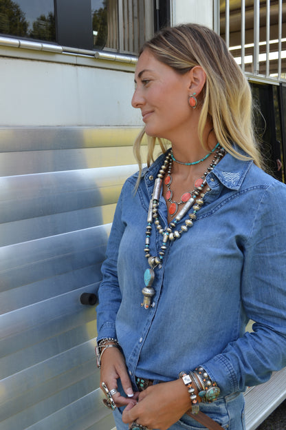 The Bota | Embroidered Pearl Snap Long Sleeve