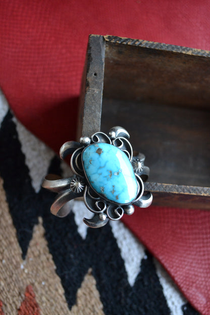 The Belle Cuff