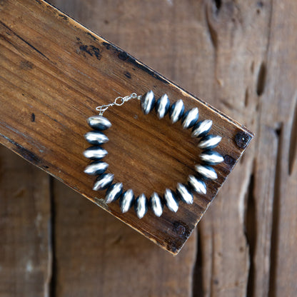 The Darsa | 15mm Handmade Saucier Navajo Pearl Bracelet