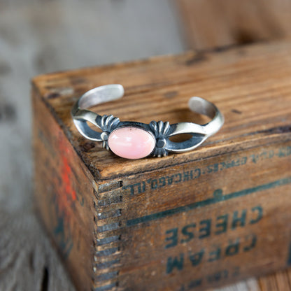 The Westport | Single Stone Pink Conch Cuff by Chimney Butte