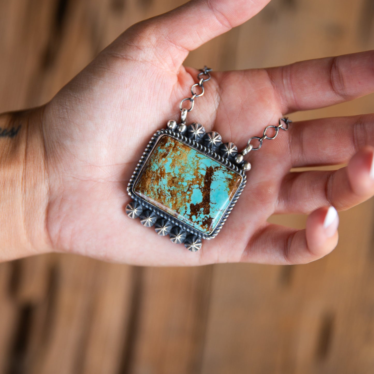 The Sorento | #8 Turquoise Bar Necklace