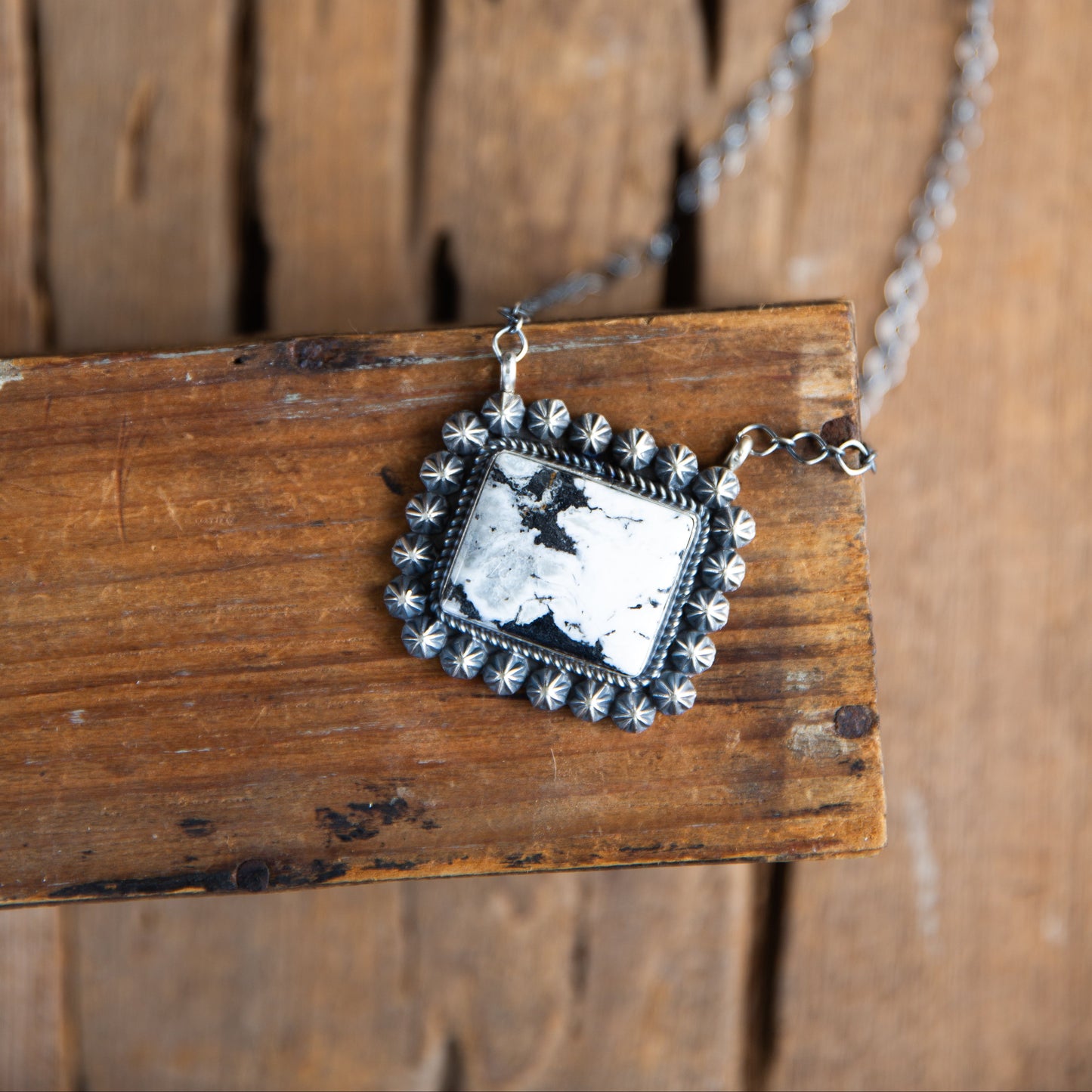 The Ramona | White Buffalo Bar Necklace