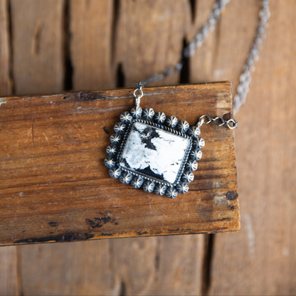 The Ramona | White Buffalo Bar Necklace