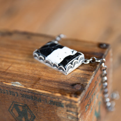 The Flora | White Buffalo Bar Necklace