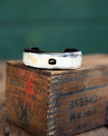 The Kenyon | Buffalo Horn & Black Onyx Cuff