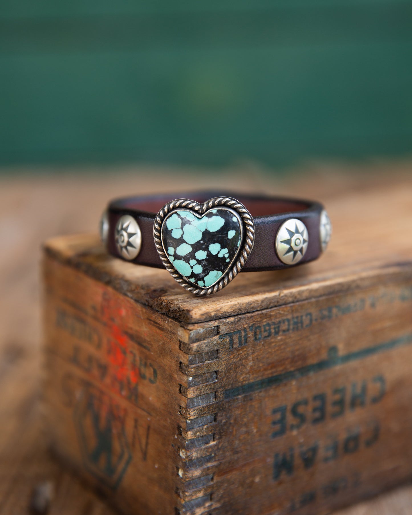 The Ocoee | Handmade Hubei Turquoise Heart Leather Bracelet