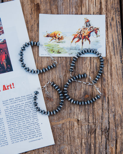 The Jimena Handmade Navajo Pearl Bracelet