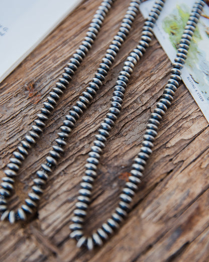 The Montevello Handmade Saucier Pearl Necklace