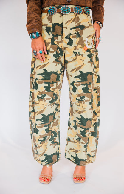 The Yoakum's | Camouflage Embroidered Barrel Leg Jeans