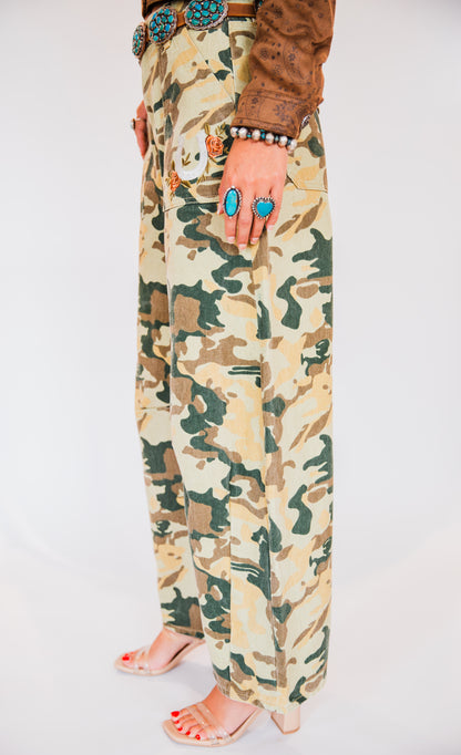 The Yoakum's | Camouflage Embroidered Barrel Leg Jeans