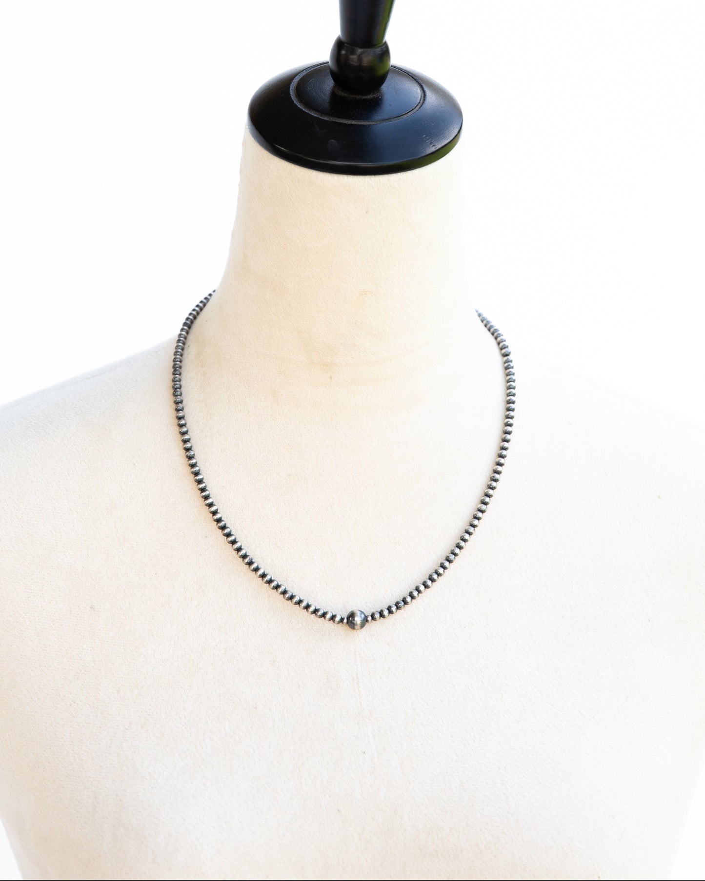 The Santi Necklace