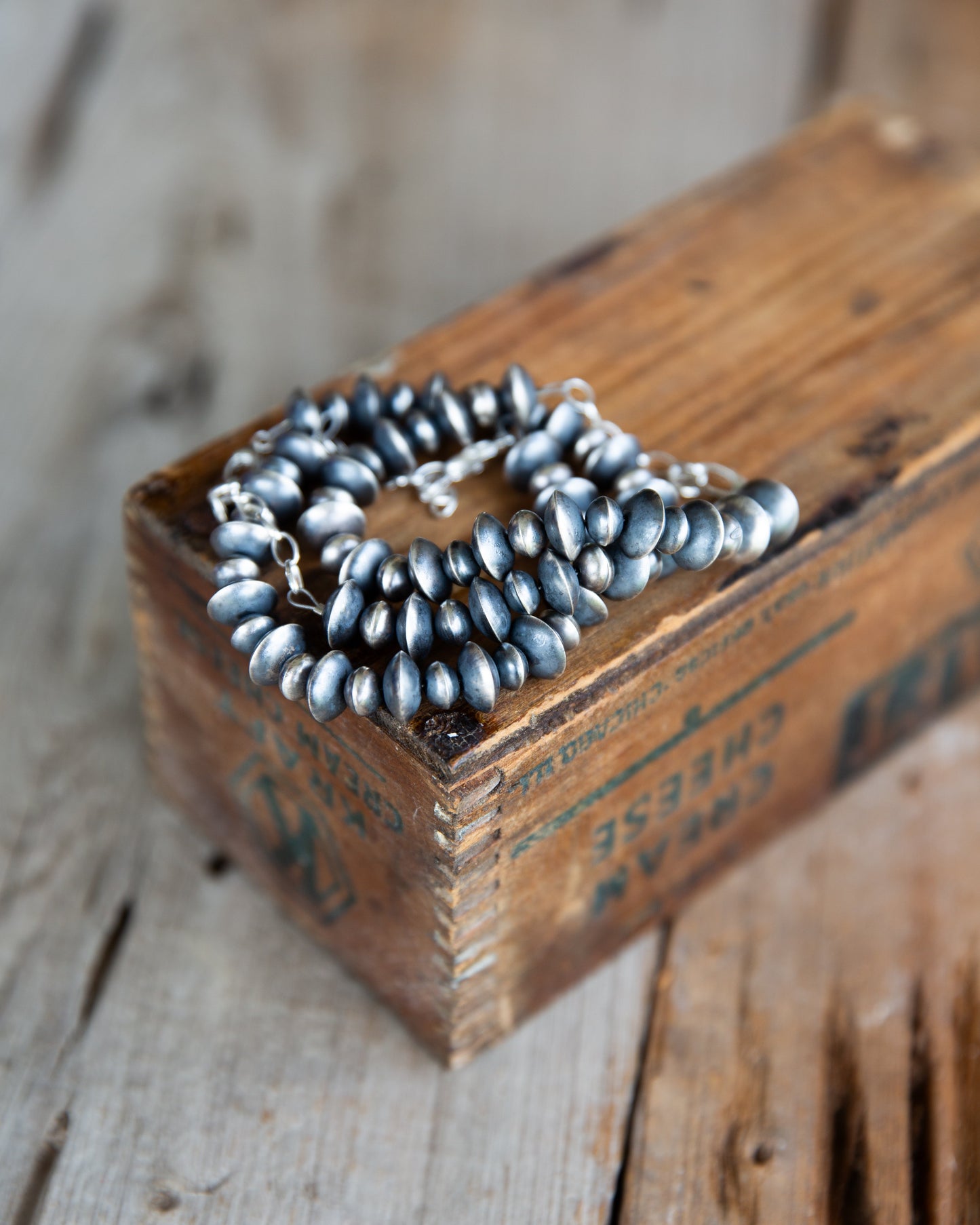 The Seminole Handmade Navajo Pearl Bracelet