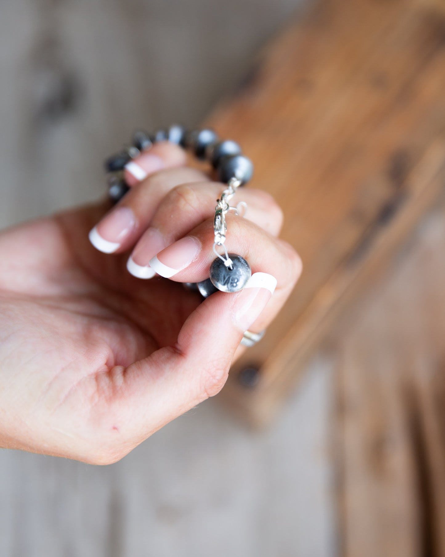 The Seminole Handmade Navajo Pearl Bracelet
