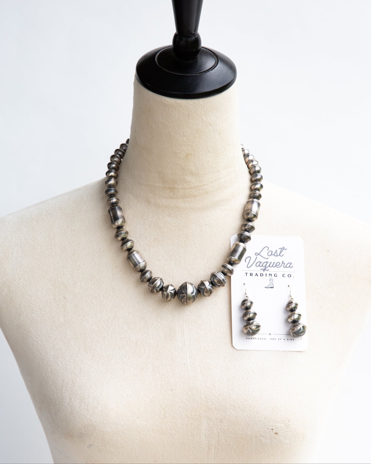 The Largo 19" Pearl Necklace + Earrings Navajo Pearl Set