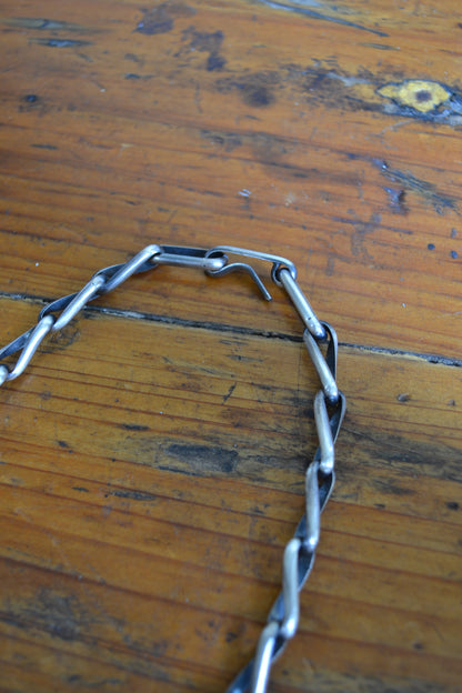 The Levin 25” Handmade Chain