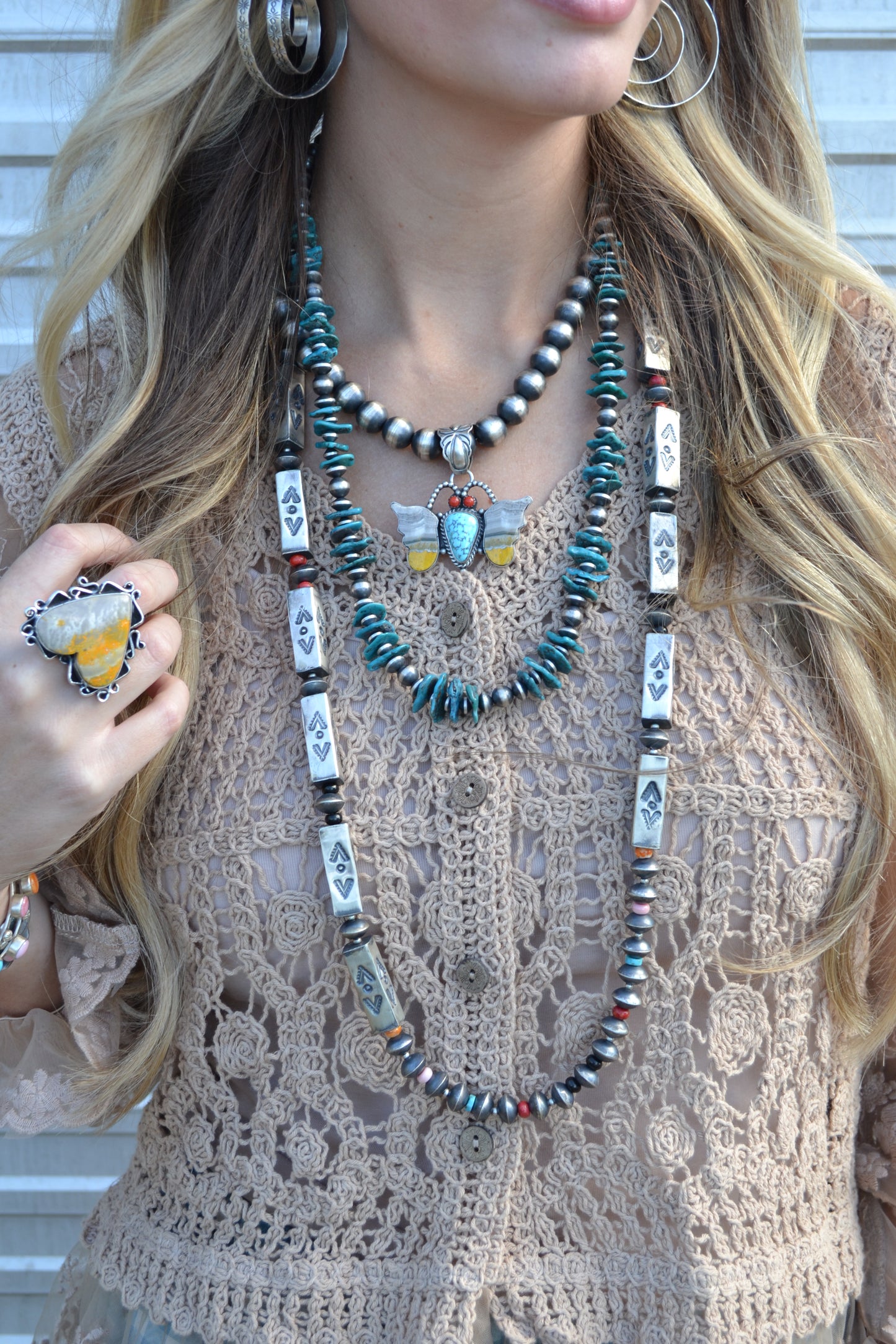 The Canton 36” Navajo Pearl Set