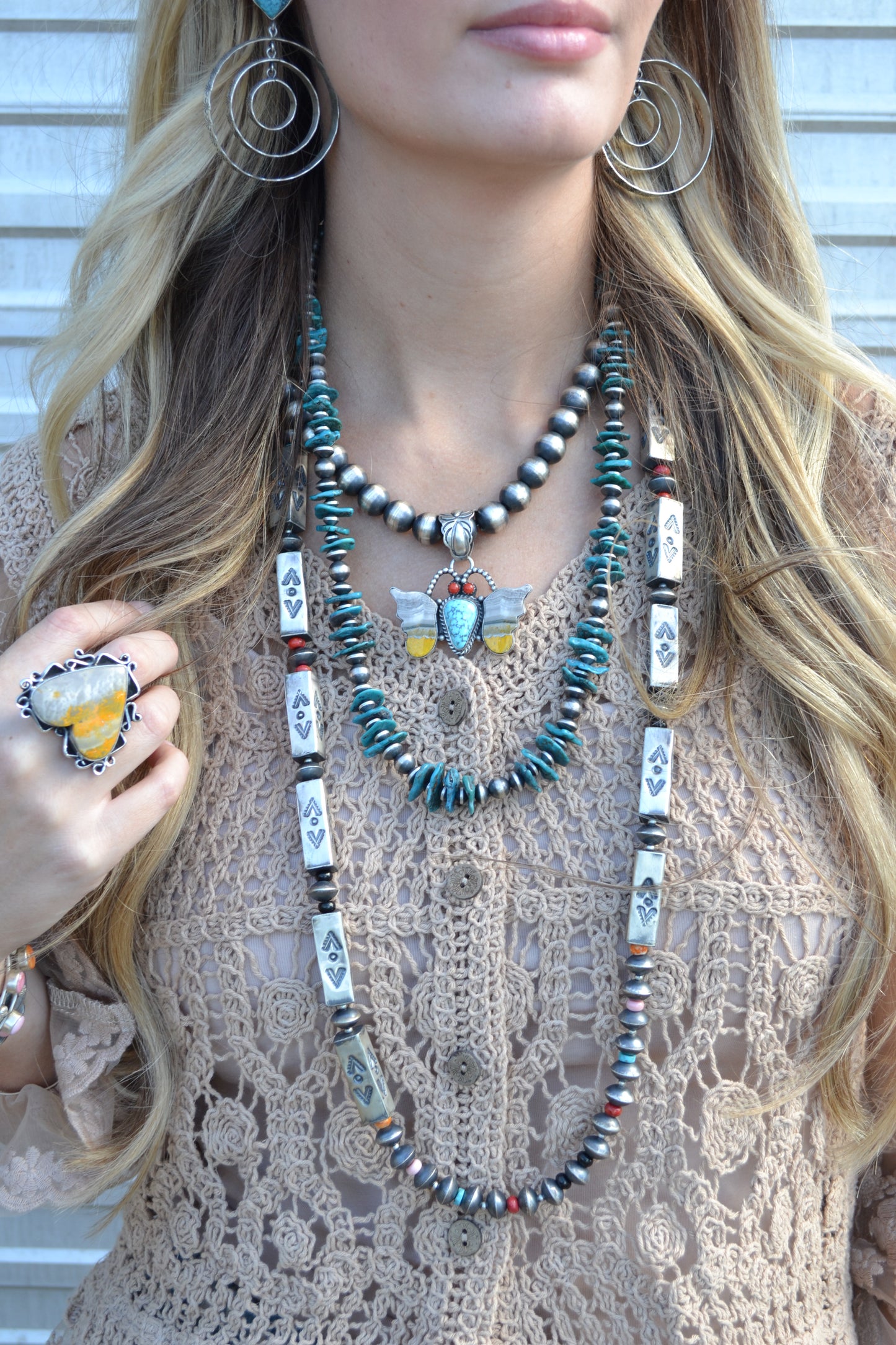 The Canton 36” Navajo Pearl Set