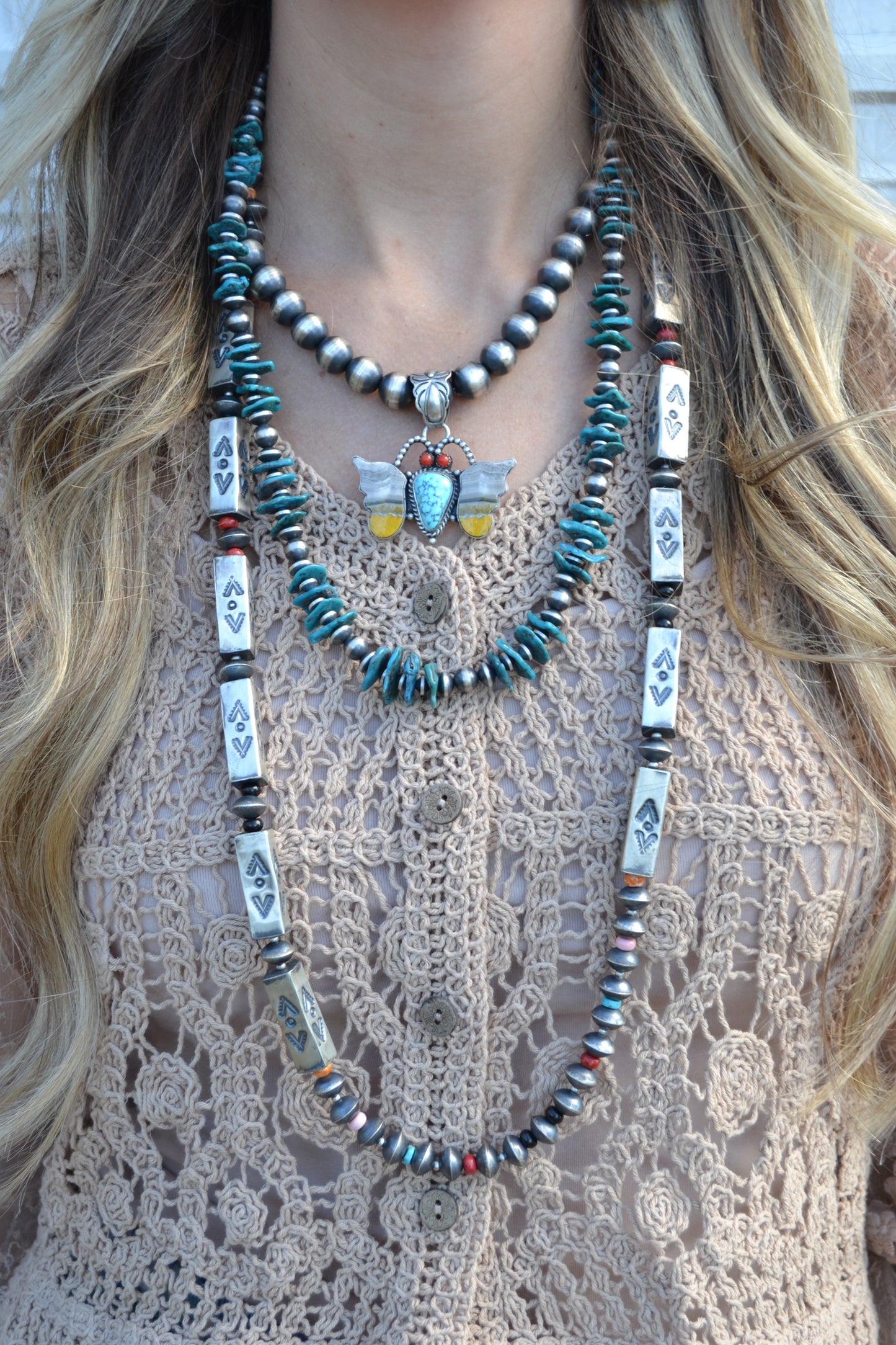 The Canton 36” Navajo Pearl Set