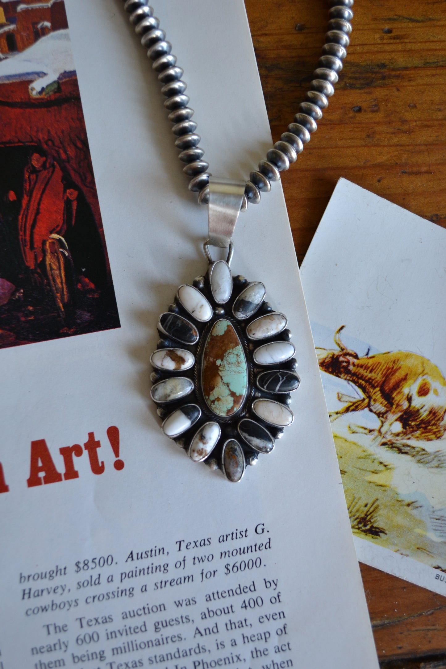 The Arvell Pendant