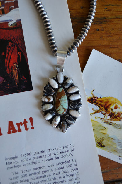 The Arvell Pendant