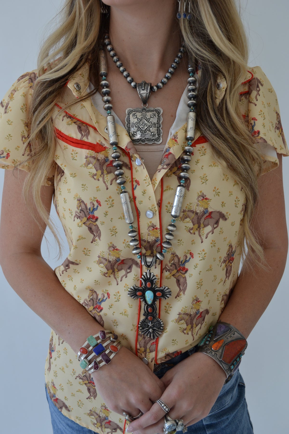 The Della | Yellow Floral Horse Pearl Snap