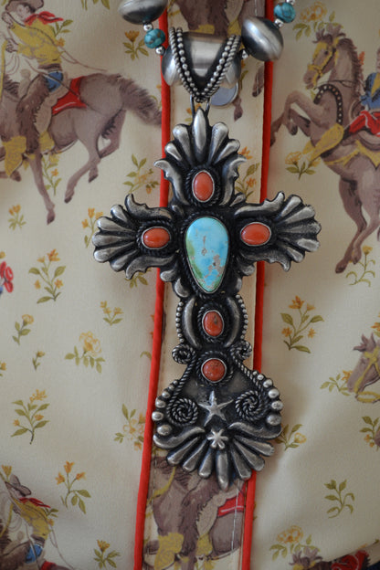 The Miranda Cross Pendant