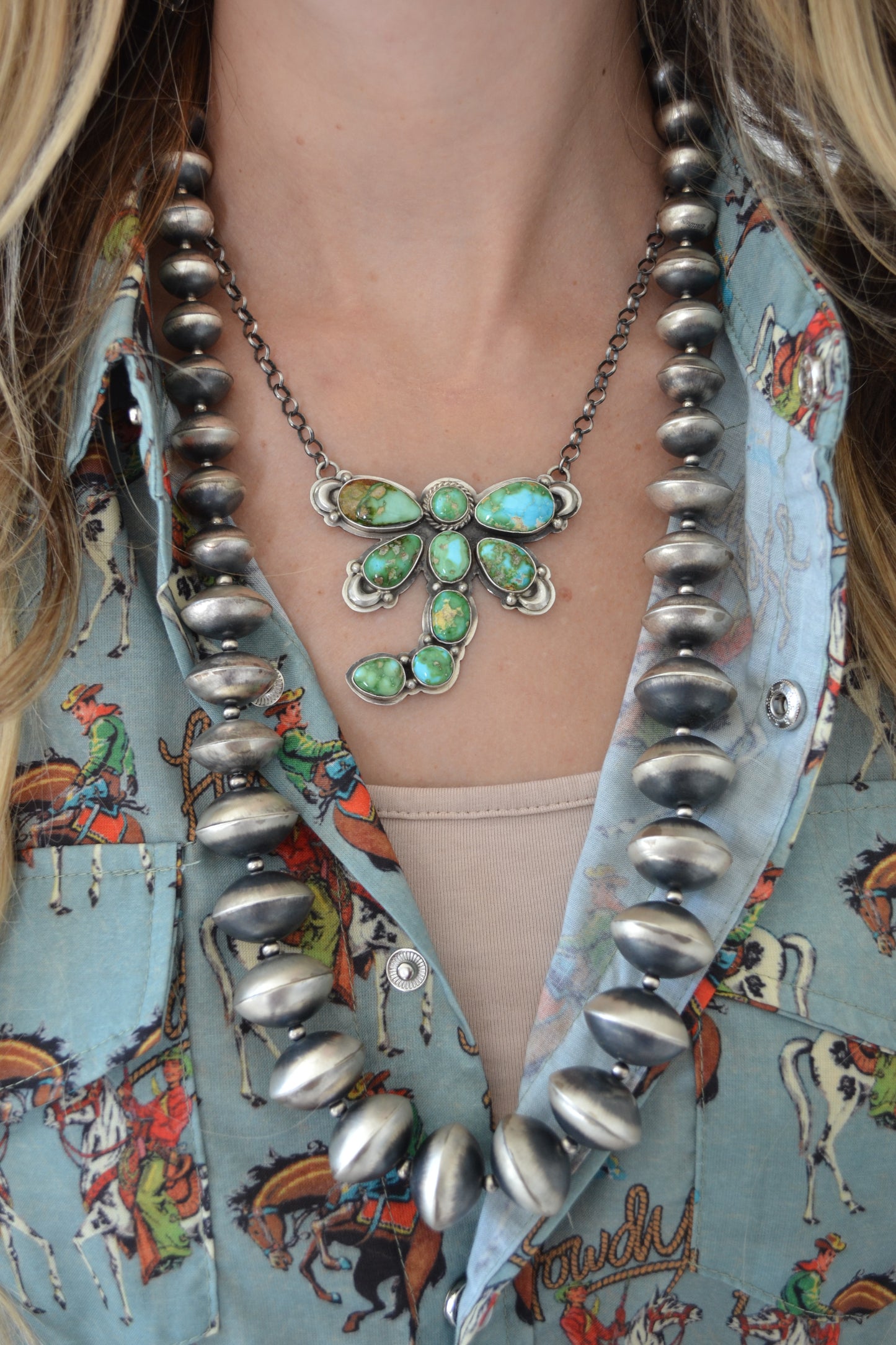 The Denali 30" Navajo Pearl Set