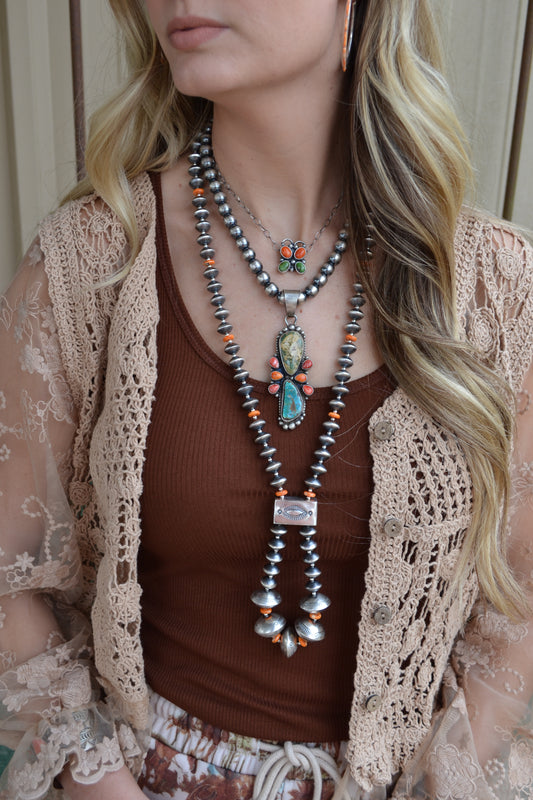 The Annie 34" Navajo Pearl Jacla Set