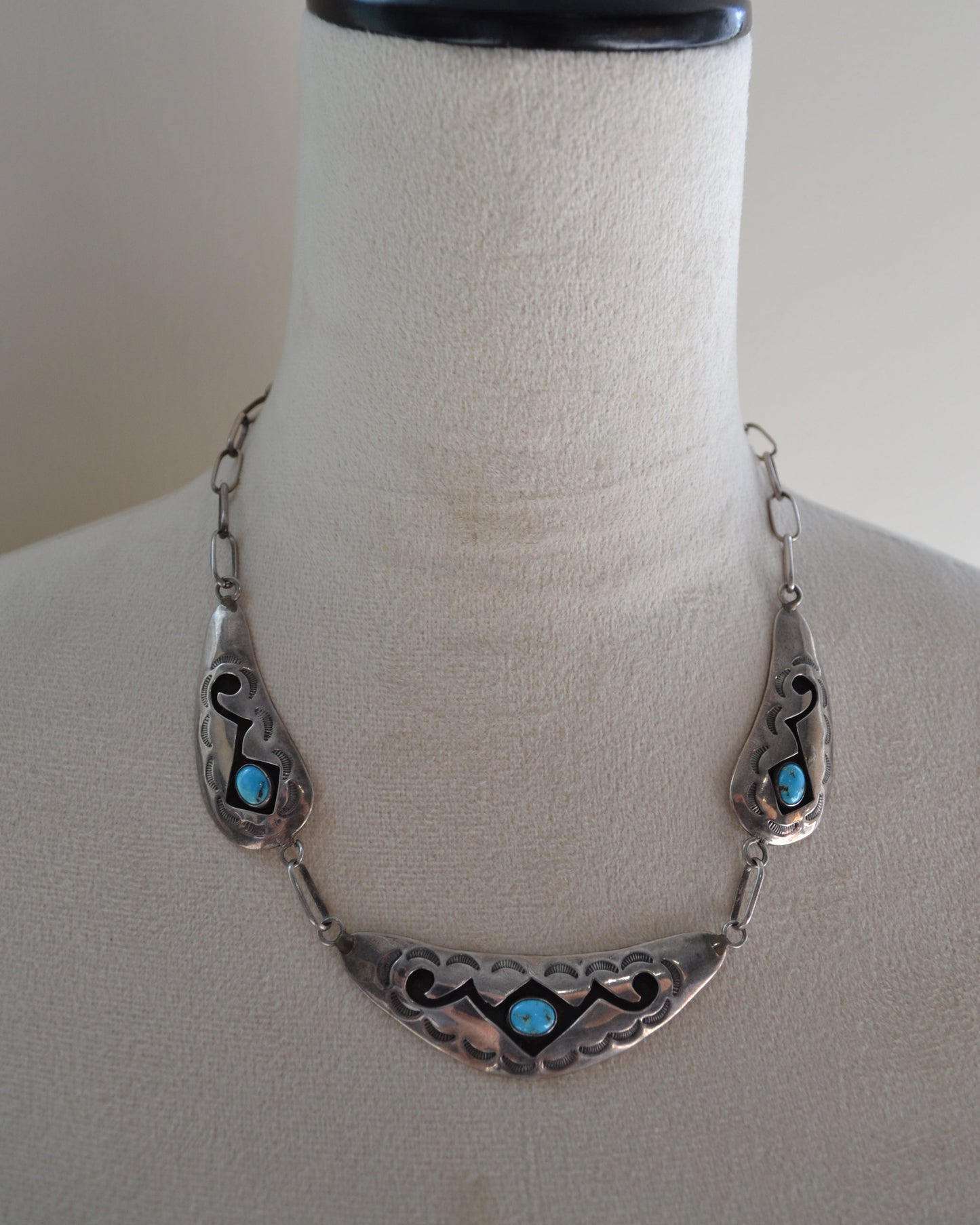 The Yucatán Necklace