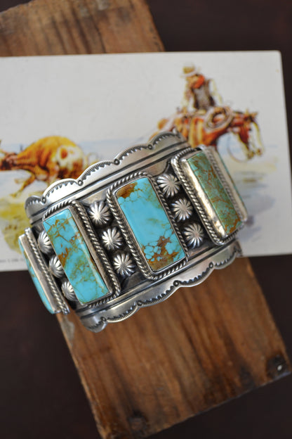 The Everest Cuff