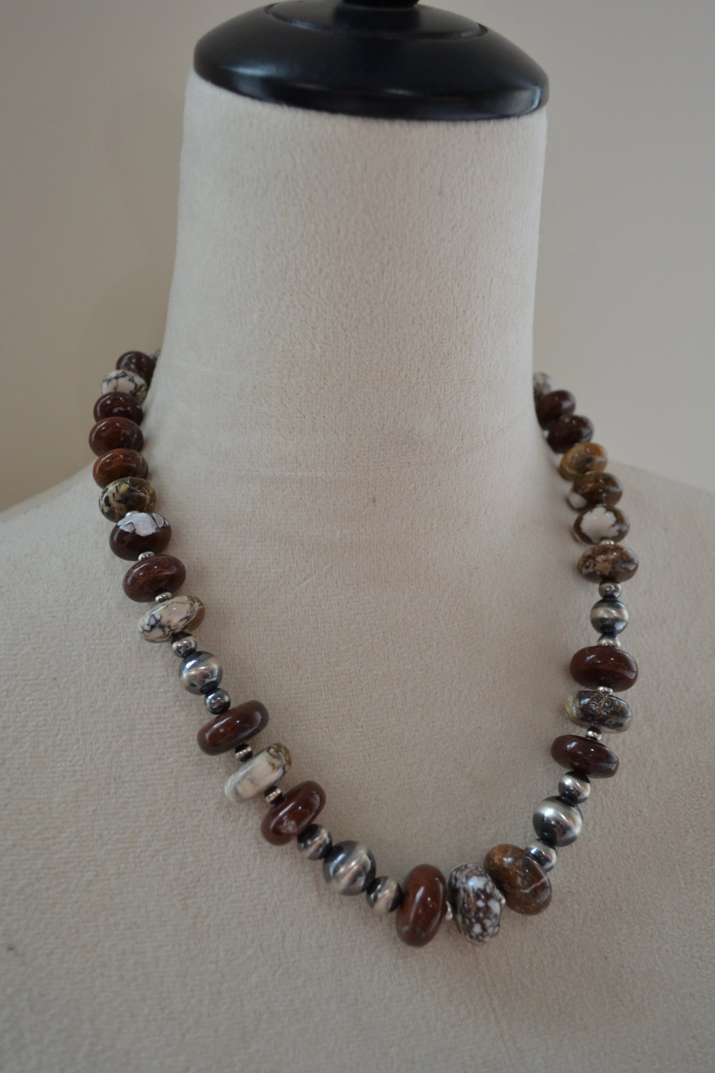 The Rogue 19" Wild Horse Necklace
