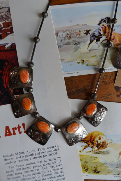 The Jacinda Vintage Orange Spiny Necklace Set