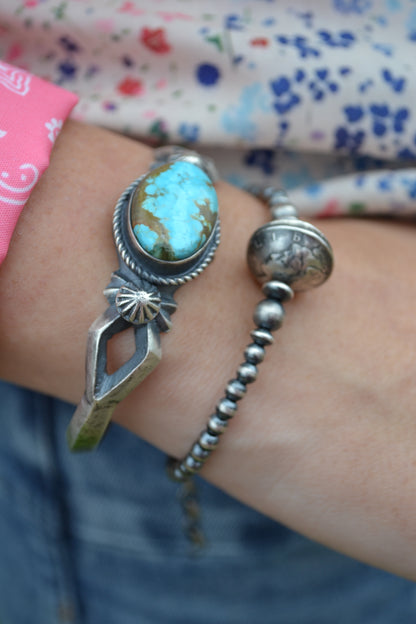 The Delia Cuff