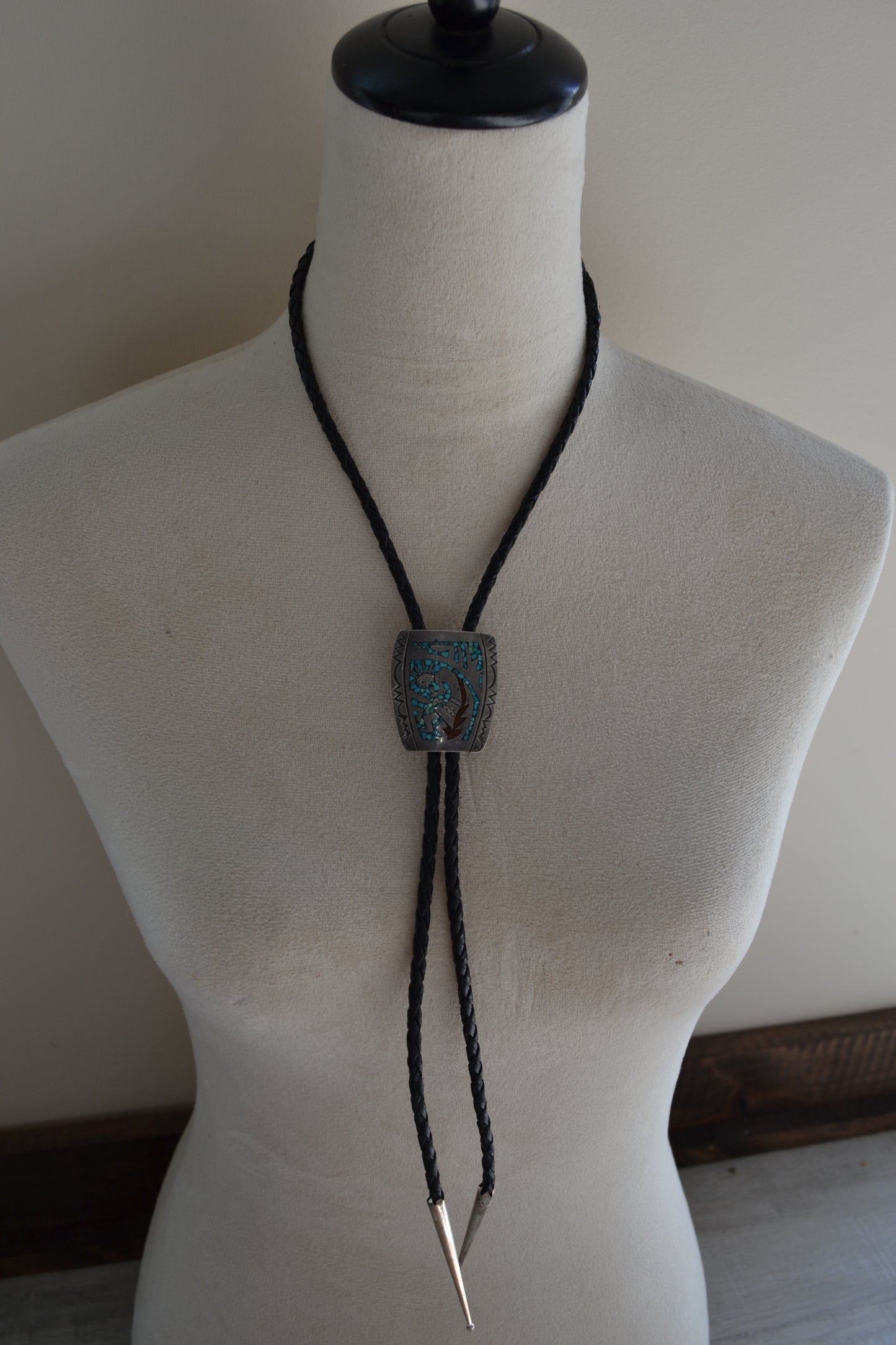 The Creed Bolo