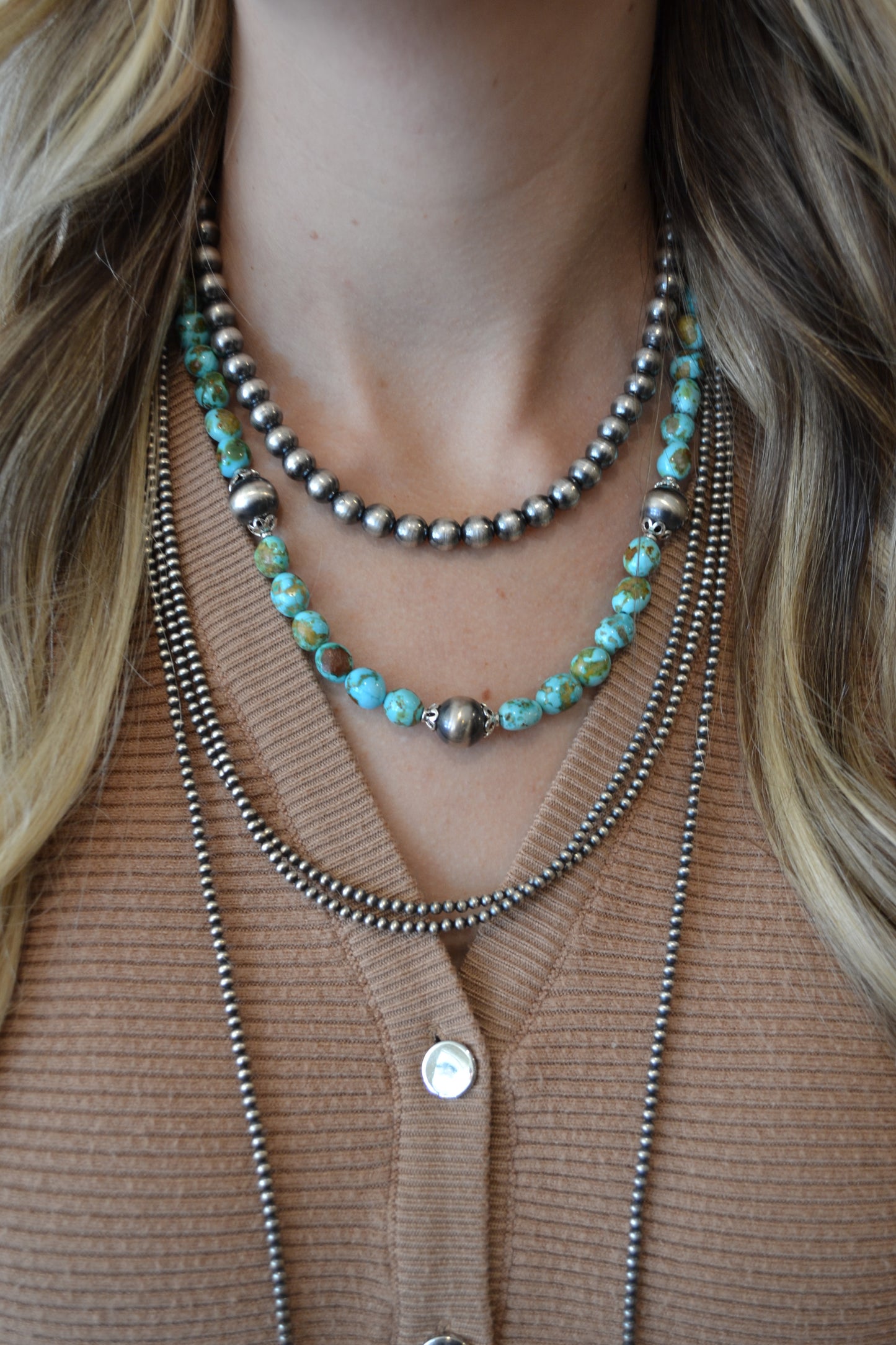 The Clover 24" 3mm Pearls