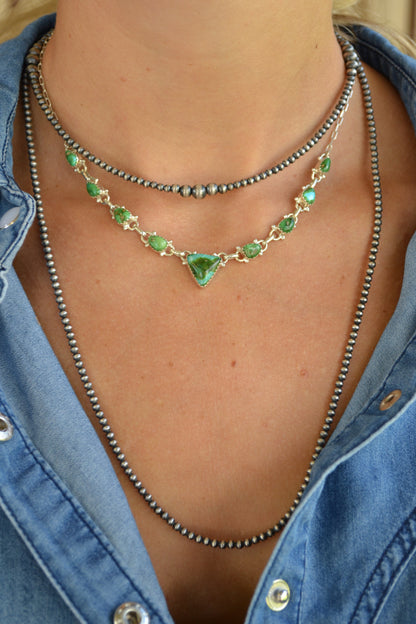 The Clover 24" 3mm Pearls