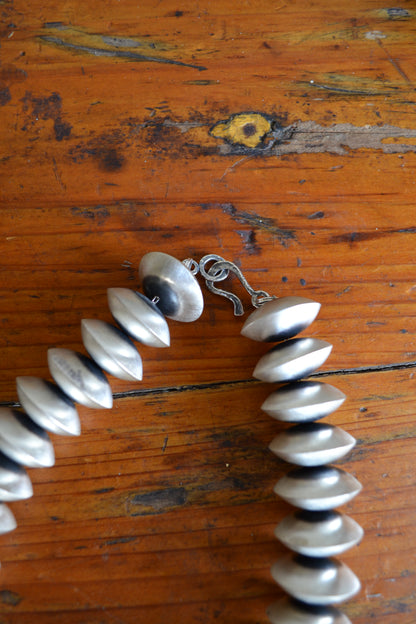 The Epic 23" Navajo Pearls