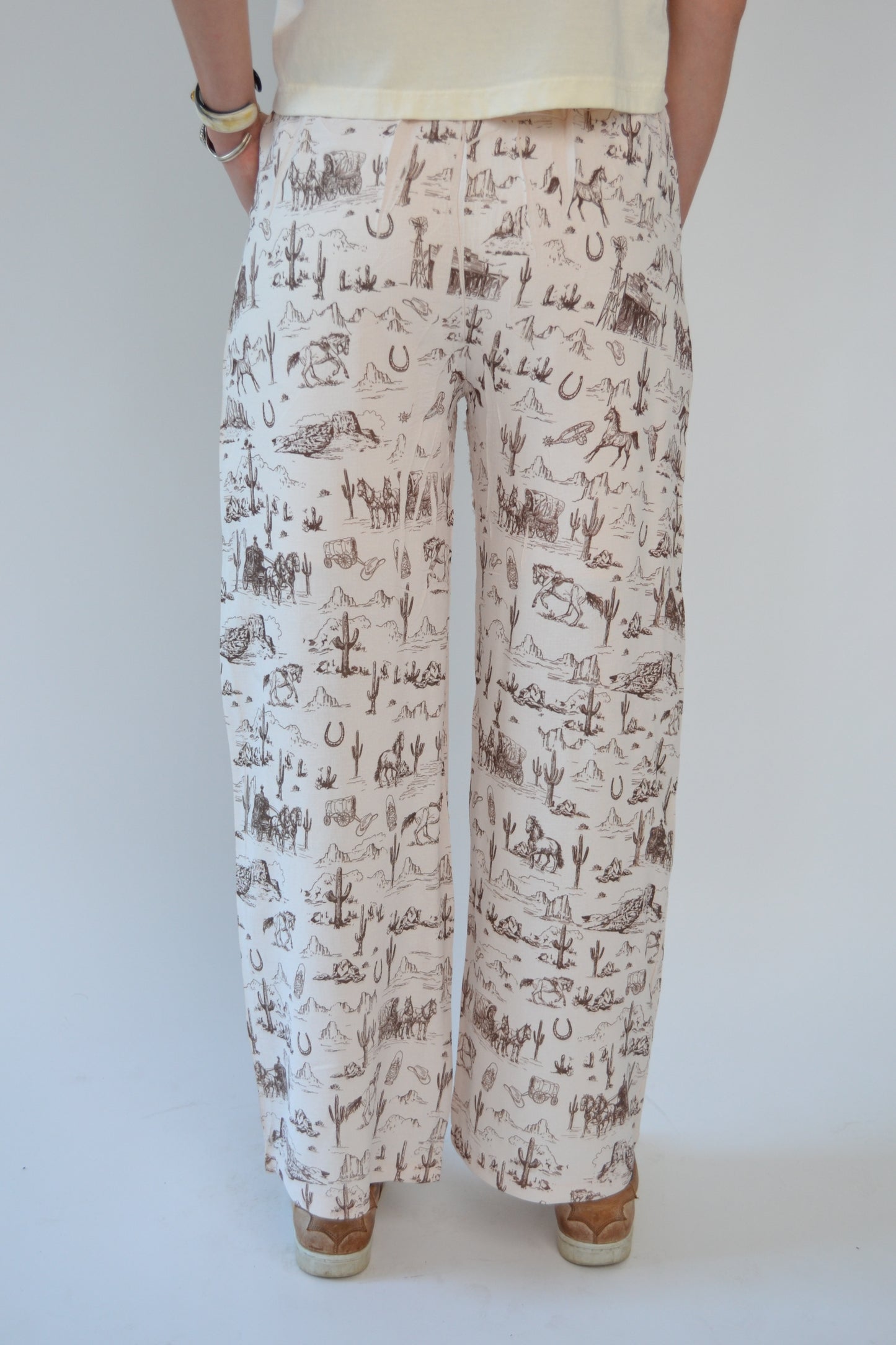 The Oakley Pants (2 Colors Available)