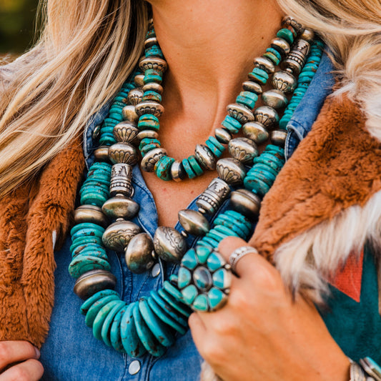 The Gatlin | 24" Navajo Pearls by Sally Johnson
