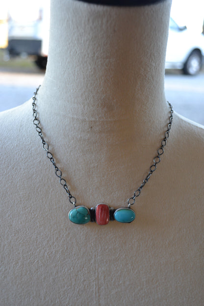 The Yakima Bar Necklace